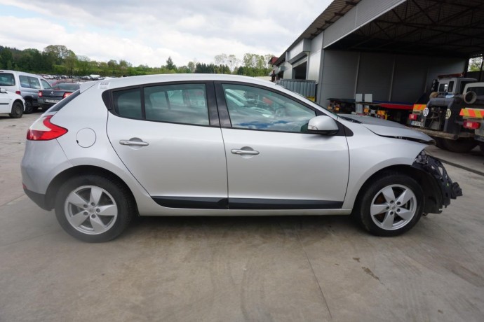 renault-megane-3-big-13