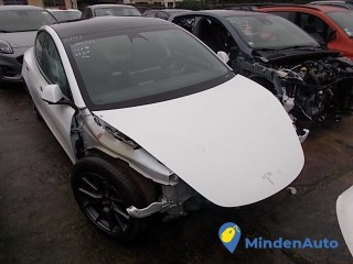 Tesla model 3 275 cv accidentée