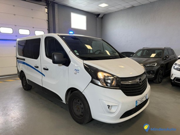 opel-vivaro-combi-16cdti-120cv-ambulance-big-2