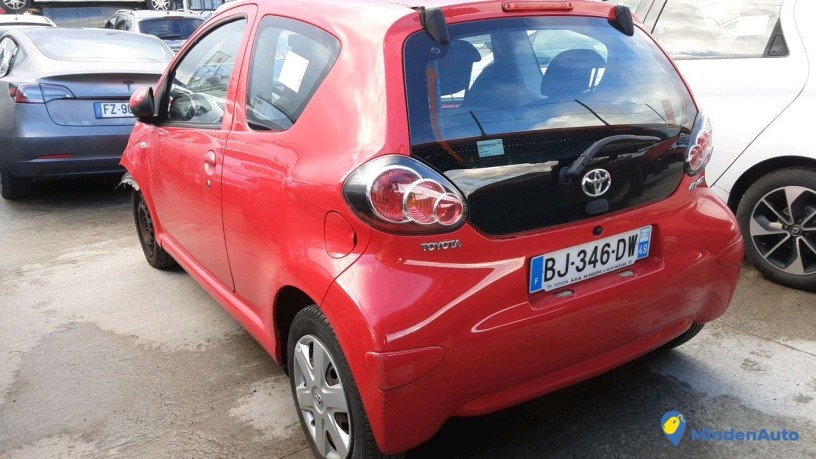 toyota-aygo-bj-346-dw-big-2