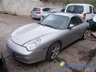 Porsche carrera cabriolet 320 cv immergé