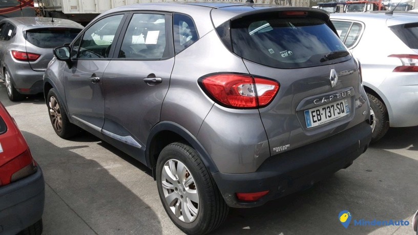 renault-captur-eb-737-sq-big-1