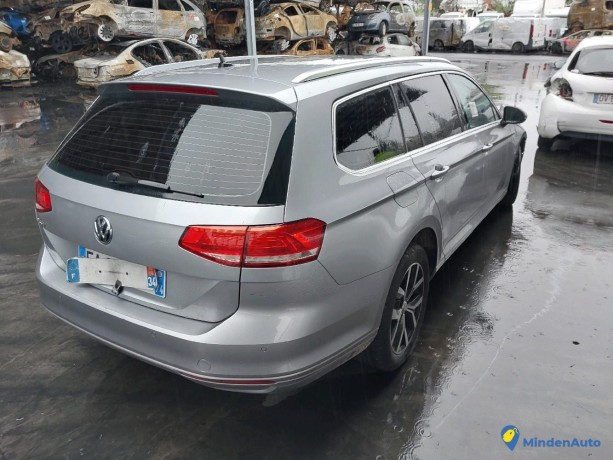 volkswagen-passat-vii-sw-16-tdi-120-dsg7-gazole-big-0