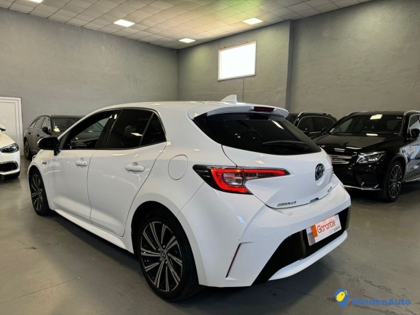 toyota-corolla-hybrid-122cv-de-2021-big-1