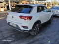 volkswagen-t-roc-15-tsi-150-dsg-essence-small-1