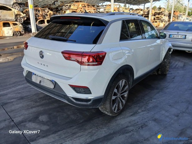 volkswagen-t-roc-15-tsi-150-dsg-essence-big-1