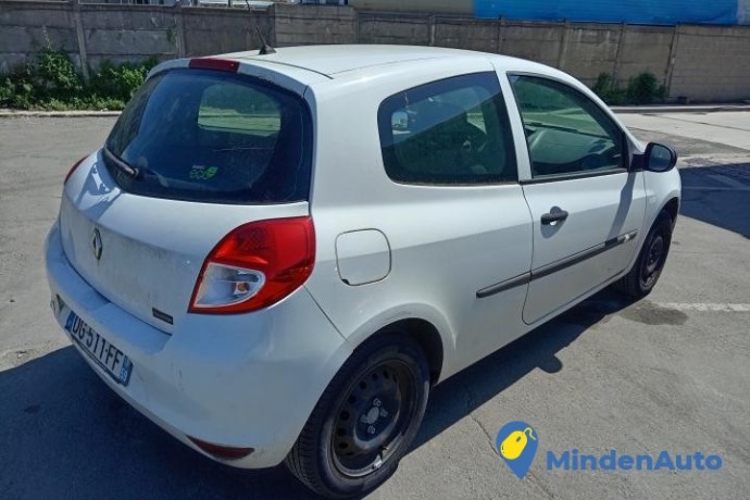 renault-clio-iii-societe-15-dci-75cv-i10-ref-66616-big-3