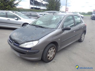 PEUGEOT 206 1.1I