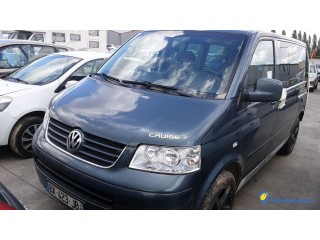 VOLKSWAGEN   MULTIVAN  BX-423-JB