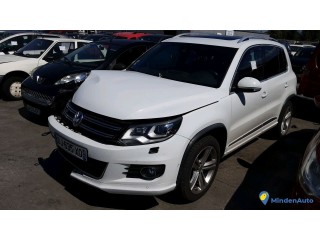 VOLKSWAGEN   TIGUAN  DJ-635-XQ