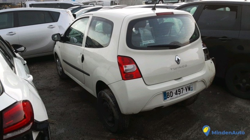 renault-twingo-ii-bd-497-vw-big-3