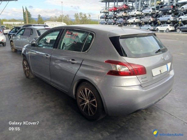 peugeot-308-ii-16-hdi-92-allure-gazole-big-0