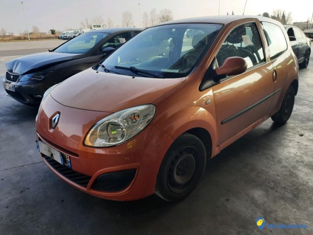 renault-twingo-ii-12-60-ref-317815-big-0