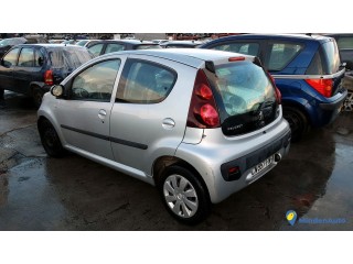 PEUGEOT 107  CN-957-FN  CARTE GRISE NON VE