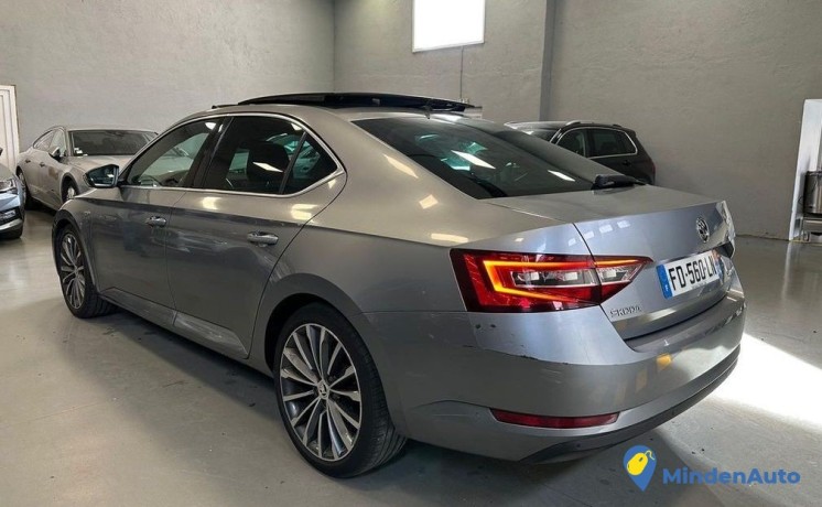 skoda-superb-20tdi-150cv-laurin-klement-de-2o19-big-4