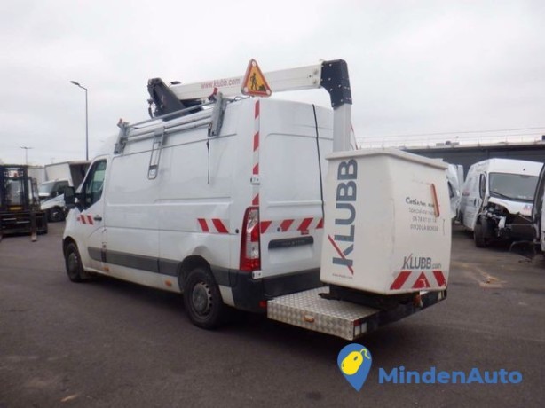 renault-master-nacelle-23-dci-l2h2-35t-135-cv-big-3