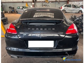 Porsche panamera 3.0 v6 250 cv choc avant