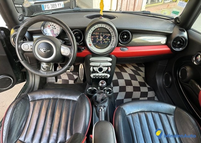 mini-john-cooper-works-210cv-big-3