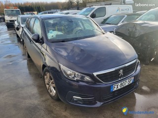 Peugeot 308 sw 1,2 puretech 12v accidentée