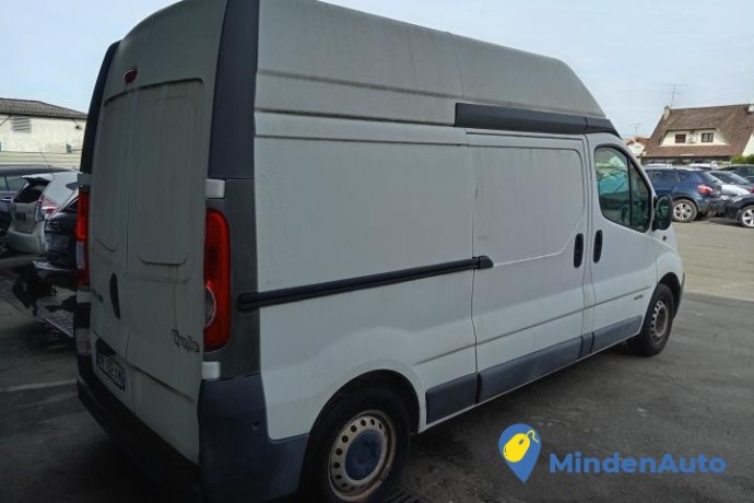 renault-trafic-20dci-115-big-1