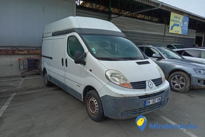 renault-trafic-20dci-115-big-0