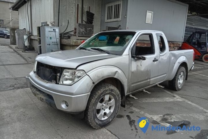 nissan-navara-25dci-171-pickup-big-3