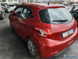 PEUGEOT 208 1.6 E HDI 92 Réf : 317418