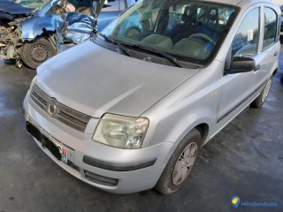 FIAT PANDA II 1.2I - 60 DYNAMIC Réf : 317823