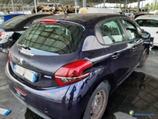 PEUGEOT 208 1.6 HDI 100 Réf : 321927