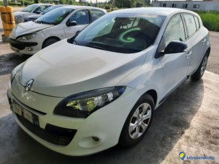 RENAULT MEGANE III 1.5 DCI 90 Réf : 322743