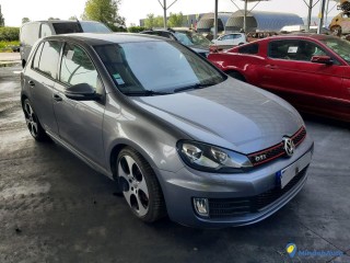 VOLKSWAGEN GOLF VI GTI 2.0 TSI - 210 Réf : 322565