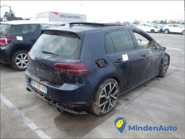 volkswagen-golf-vii-lim-gti-bmt-20-gti-220cv-big-3