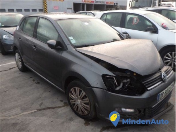 volkswagen-polo-v-comfortline-10-75cv-big-1