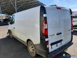 RENAULT TRAFIC III 1.6 DCI 120 L1H1 Réf : 318953