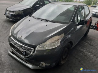 PEUGEOT 208 1.4 HDI 68 ACTIVE // Réf : 324189