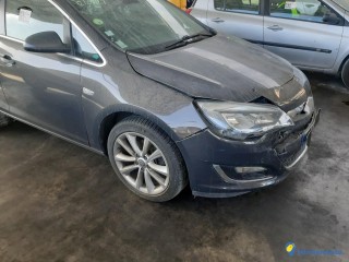 OPEL ASTRA IV (J) 1.7 CDTI 110 COSMO Réf : 326063