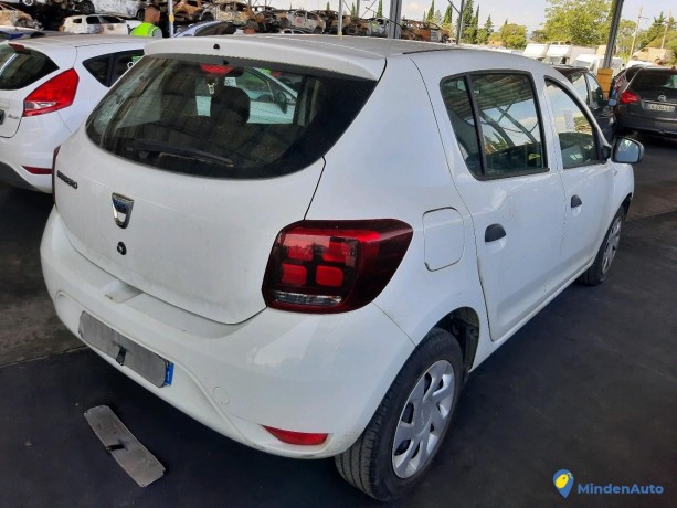 dacia-sandero-ii-10-sce-75-ref-326529-big-1