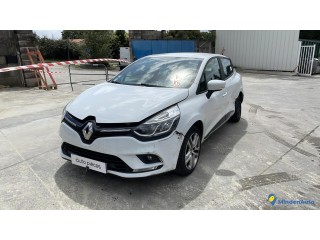 RENAULT CLIO 4 PHASE 2  Référence du véhicule 11800214