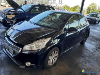 PEUGEOT 208 1.6 E-HDI 92 ACTIVE Réf : 327232