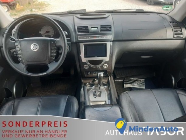 ssangyong-rexton-w-d20-dtr-aut-saphir-4x4-114-kw-155-ch-big-4