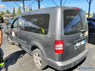 VOLKSWAGEN CADDY III 1.6 TDI 102 MAXI Réf : 330216