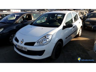 RENAULT CLIO III   1274-ZC-17