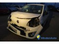 renault-twingo-12l-75-small-3