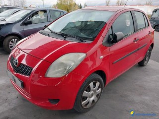 TOYOTA YARIS II 1.0 - 70 Réf : 333926