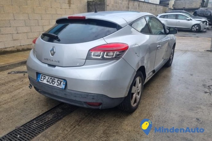 renault-megane-ii-coupe-dci-110cv-ref-61789-big-3