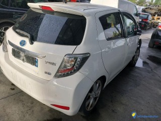 TOYOTA YARIS III 1.5I HYBRID 100H - ESSENCE - ÉLECTRIQUE / NON RECHARGEABLE 334119