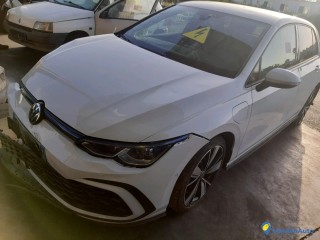 VOLKSWAGEN GOLF VIII GTE 1.4 HYBRID 245 - ESSENCE - ÉLECTRIQUE / RECHARGEABLE