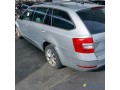 skoda-octavia-combi-5e-20-tdi-150-gazole-small-2