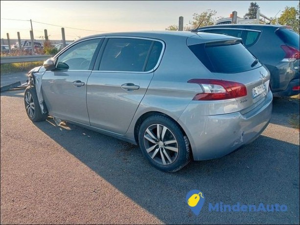 peugeot-308-allure-big-1