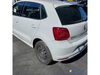 VOLKSWAGEN POLO (6R) 1.0 - 60 TRENDLINE - ESSENCE